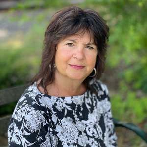 Meet your Posher, Marie